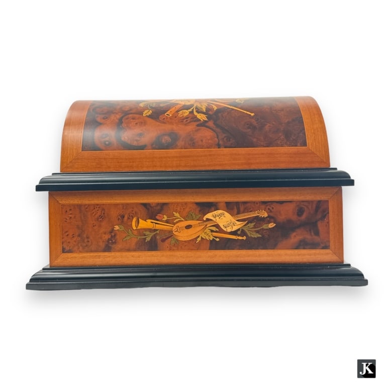 Reuge Romance Treasure Chest Music Box With Discs. Includes 3 Discs; All I Ask Of You, Hatikvah