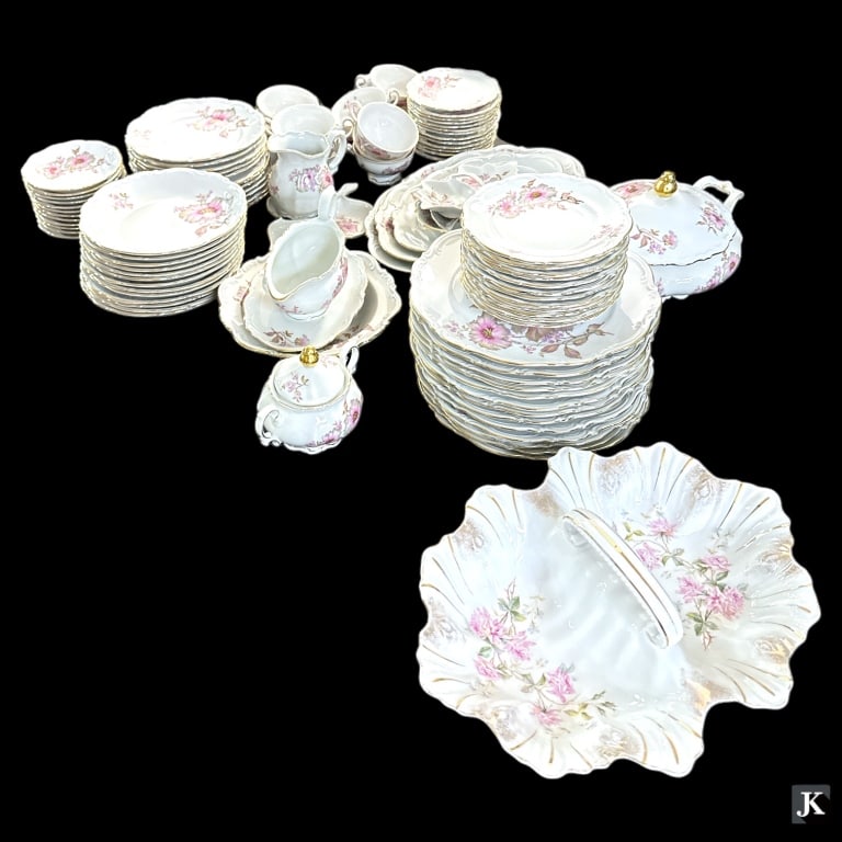 A 100 piece Mitterteich Bavarian hand painted China dinner service in the "Dogwood" pattern (1 of 6)