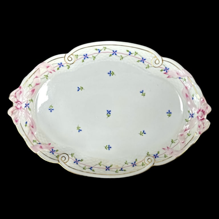 Herend Hungarian hand painted oval serving platter in the "Blue Garland" pattern having a blue (1 of 4)