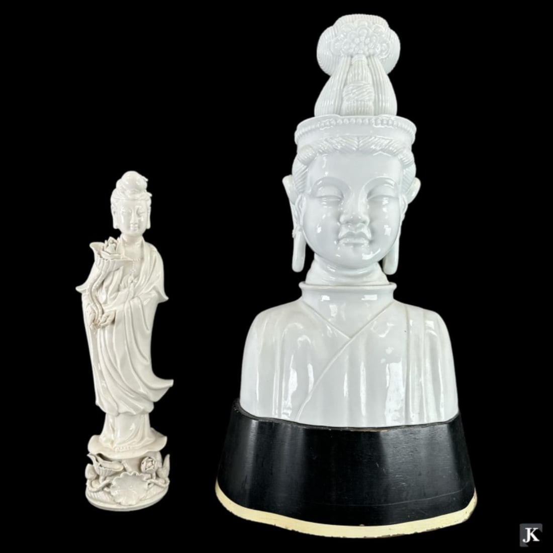 A lot of 2 Chinese Blanc-de-Chine glazed porcelain items depicting Guan Yin to include a bust on (1 of 3)