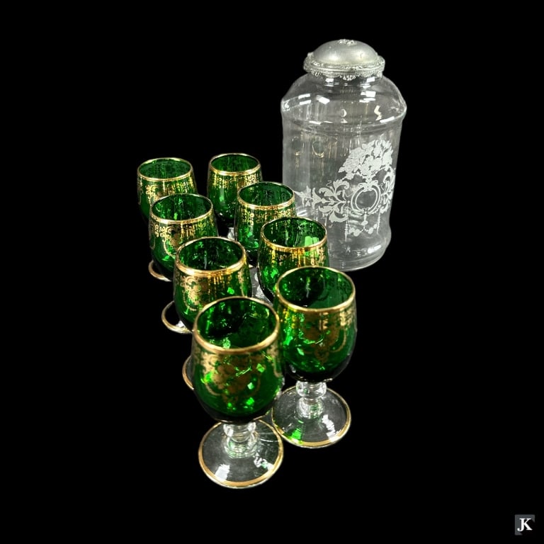 9pc Antique Glass Barware Shaker & Glass Set (1 of 3)