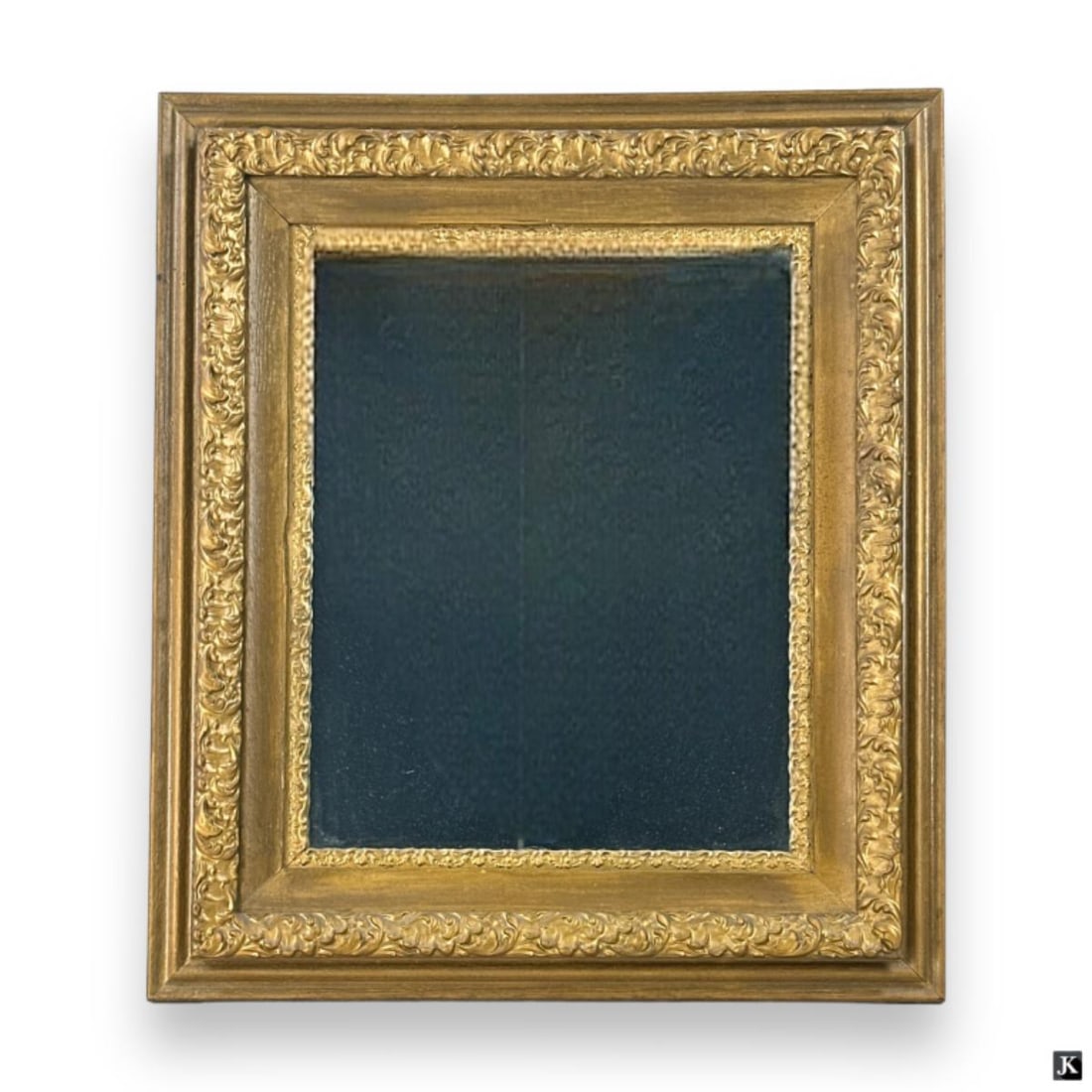 Carved Gilt Wood Mirror: Carved Gilt Wood Mirror. Measures 29-1/2" x 25-1/4". Good vintage condition. JD/B13/SH:19B