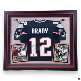 Tom Brady Autographed Jersey Framed Certified