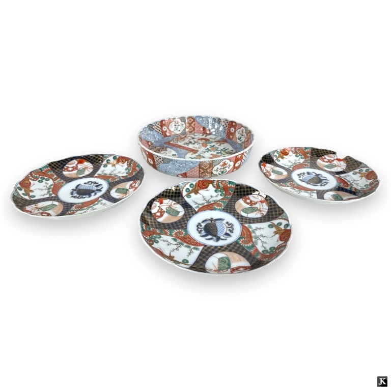 4 Antique Imari Arita Porcelain Plates Bowl (1 of 4)