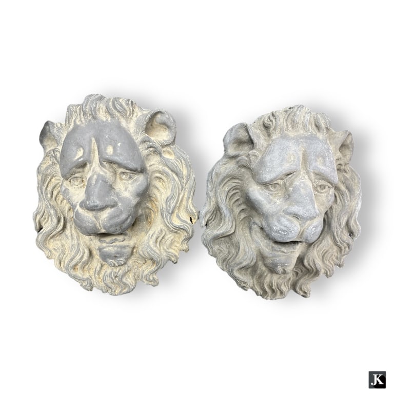 Pr Antique Lion Head Iron Bronze Wall Ornaments (1 of 2)