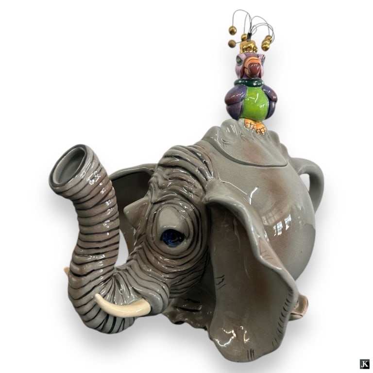 Swak Character Collectibles Figural Elephant Teapo (1 of 3)