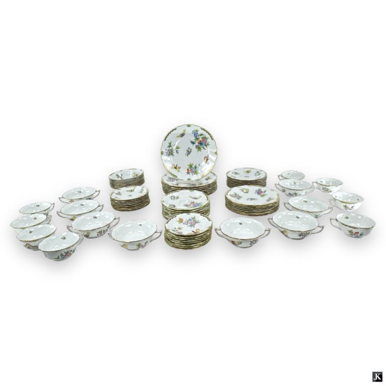 72 Piece Herend Queen Victoria Dinnerware Set (1 of 7)