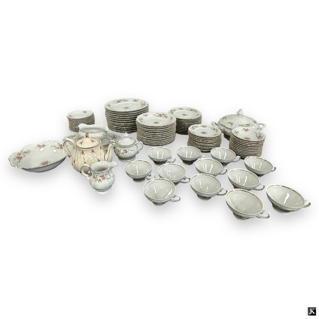 90 Pcs Crown Bavaria Moss Rose Dinnerware (1 of 5)