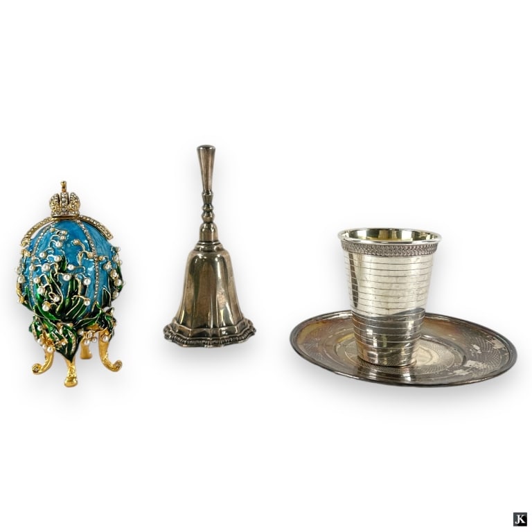 Lot of 4 Table Top Items (1 of 4)