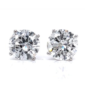 14k White Gold IGI Certified 7.60 Ct. Diamond Stud