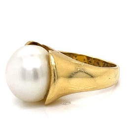 18K South Sea Pearl Ring
