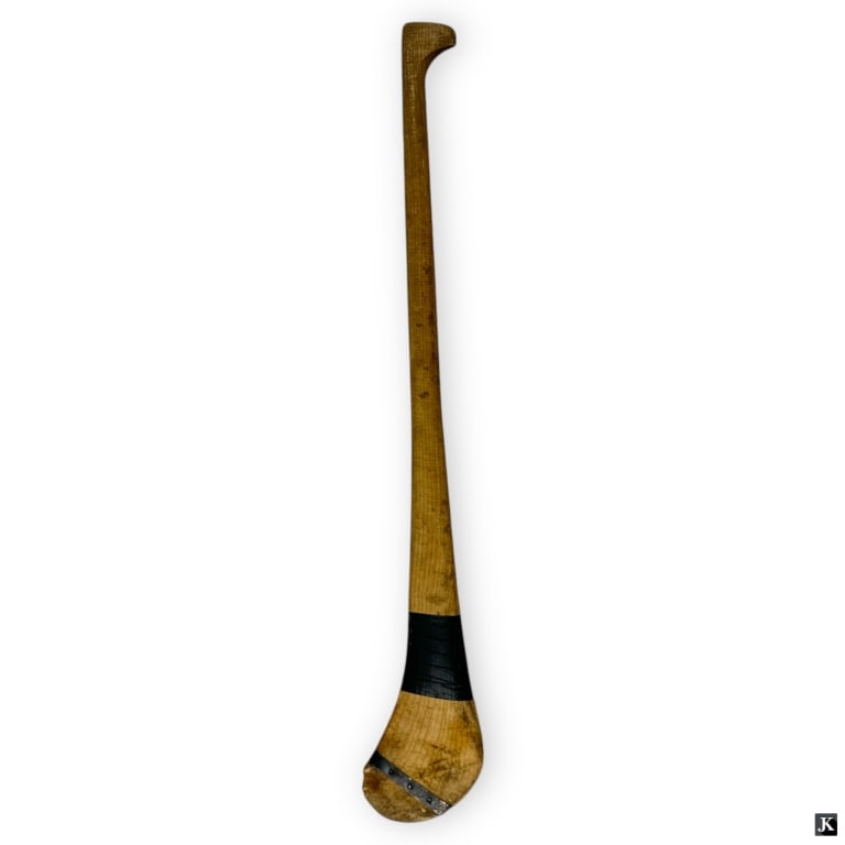 Vintage Irish Ash Hurling Stick Hurley: Vintage Gaelic Irish Ash Hurling Stick Hurley. Good overall condition with wear consistent with age and use. Measures 37" L. LA/B13