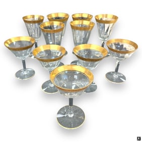 11 Vintage Gold Rimmed Wine Glasses