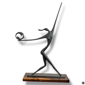 Leon Bronstein Bronze The Disc