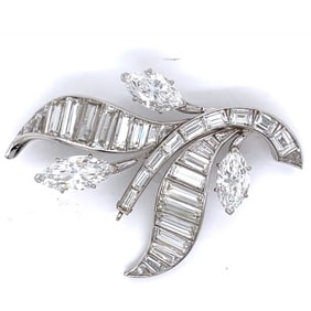VAN CLEEF & ARPELS Platinum 15.40 Ct. Diamond Broo