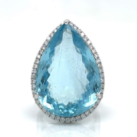 18K White Gold 35.00 Ct. Aquamarine & Diamond Ring