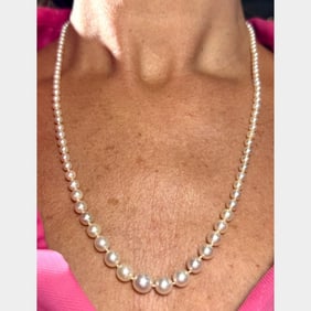 TIFFANY & CO. GIA Certified Art Deco Platinum Neck