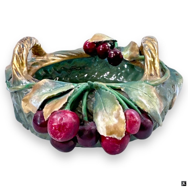 Antique Amphora "Cherries" Handled Bowl/Basket: Antique Amphora "Cherries" Handled Bowl/Basket Antique Amphora "Cherries" Handled Bowl/Basket. Impressed Amphora , 8995 on bottom. Good condition with minor wear to gilt handles. Measures 3-1/2" H x 8