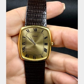 PIAGET 18K Yellow Gold Dress Watch