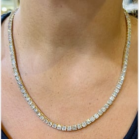 14K Yellow Gold 35.50 Ct. Diamond Tennis Necklace
