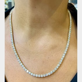 14K Yellow Gold 32.00 Ct. Diamond Tennis Necklace