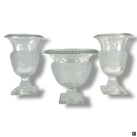 Three heavy well made Lalique style Versailles