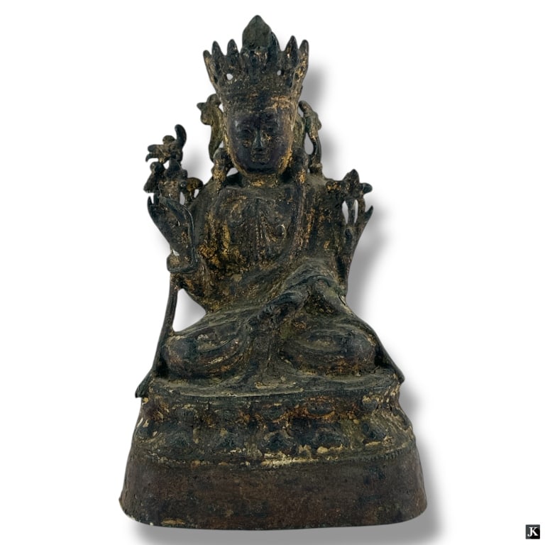 Small Vintage Gilt Metal Thai Buddha Figure (1 of 3)