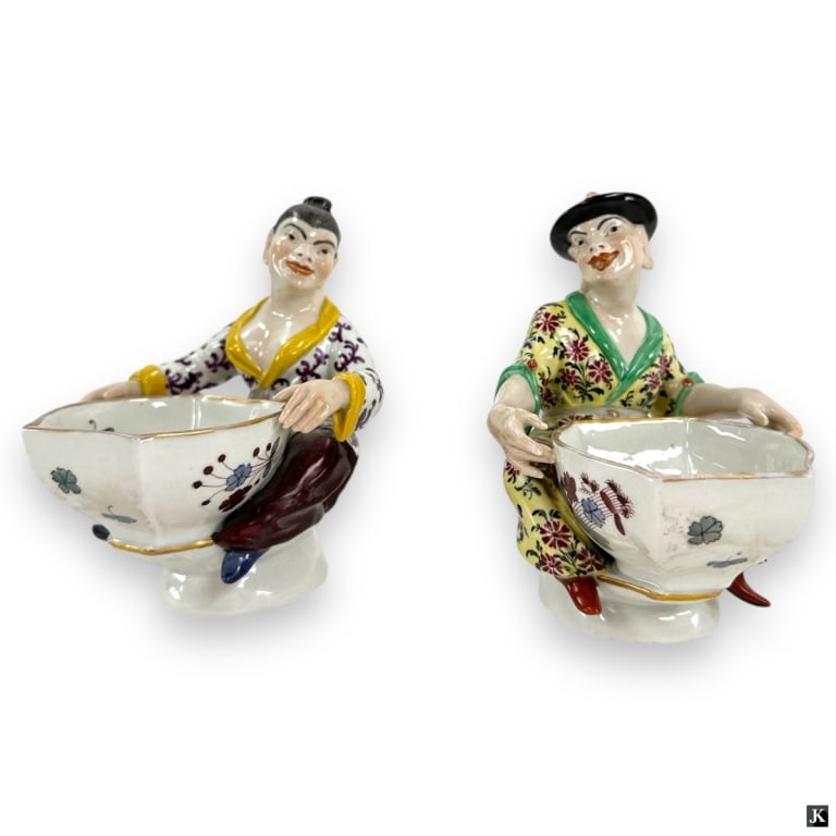 Pair Meissen Style Asian Figural Sweetmeat Dishes (1 of 4)