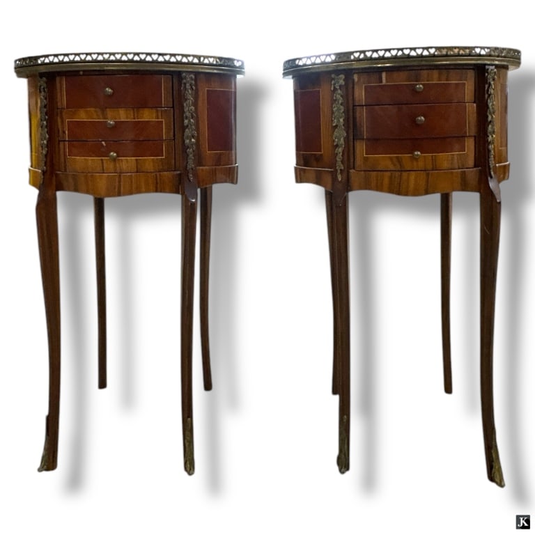 Pr Louis XVI Style Inlaid Mounted Oval Nightstands (1 of 3)