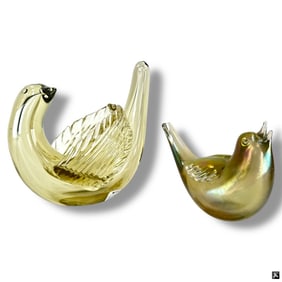2 Tyra Lundgren Venini Bird Figures