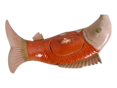 Large Mottahedeh Carp Tureen