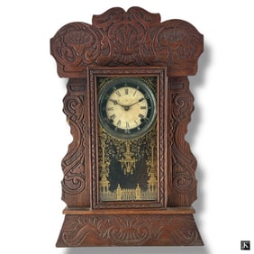 19 C New Haven Parlor Clock in Oak Case