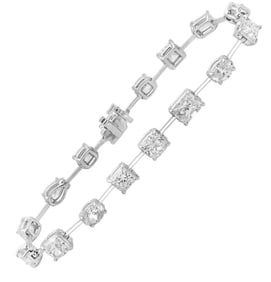 Exquisite 9.72 Carat Mixed Cut Diamond Bracelet in