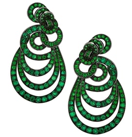 Stunning 18 Carat Emerald Gypsy Style Earrings wit