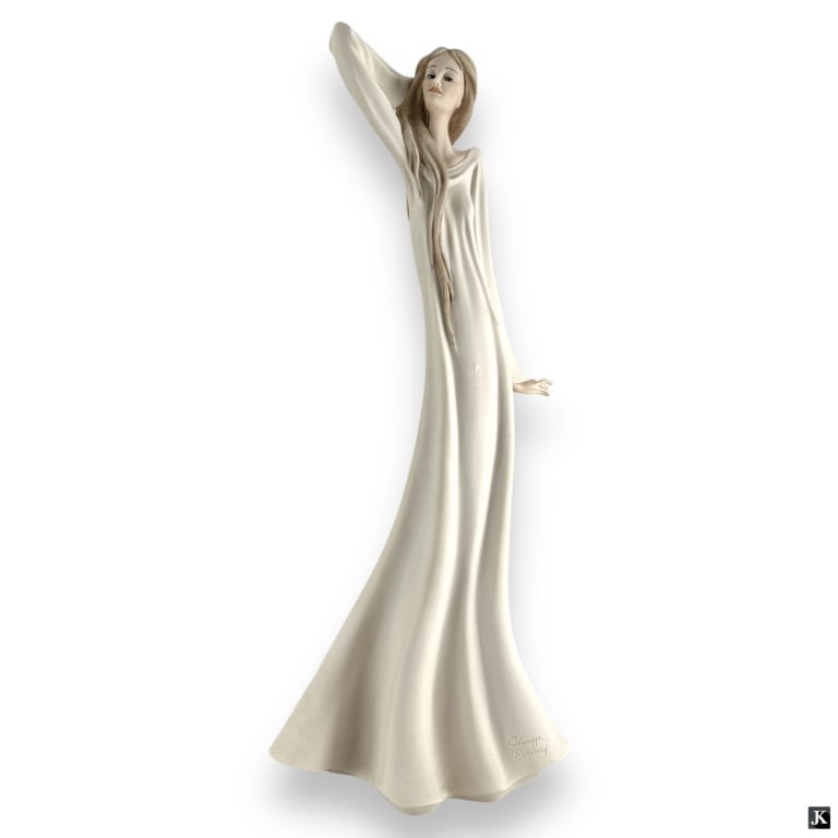 Giuseppe Armani - ANGELICA – 1814F: Sculpture by Giuseppe Armani, titled “ANGELICA”, Reference # 1814F. Figurine is in a good condition, it has a small repair. "F" Finish. Impress artist signature. Marked made in Italy by Floren