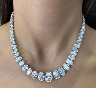 85ct GIA-Certified Oval Diamond Riviera Necklac