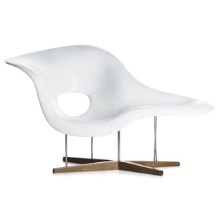 Eames La Chaise