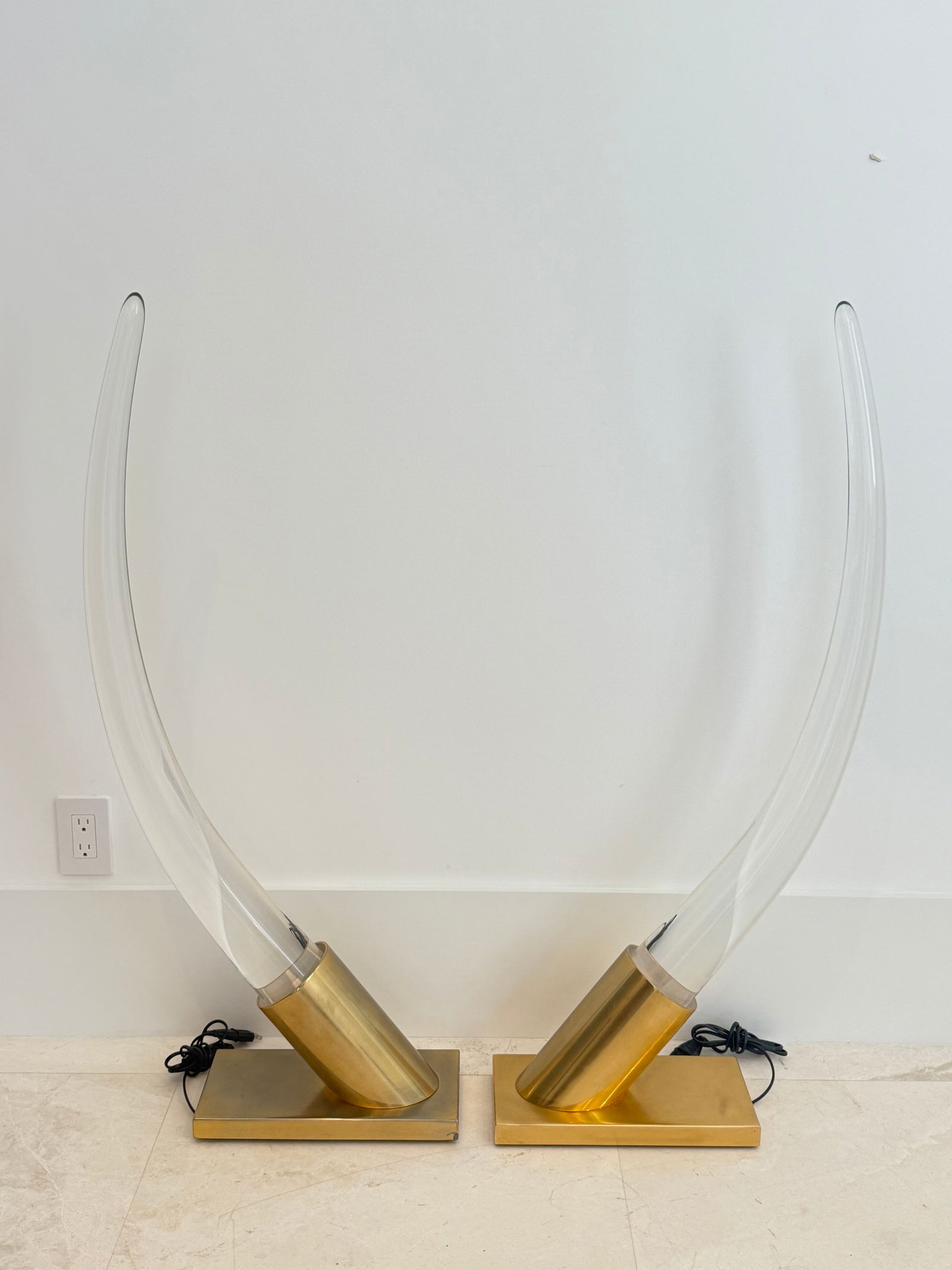 Vintage Brass & Lucite Horn Design Lamps, LARGE (1 of 6)