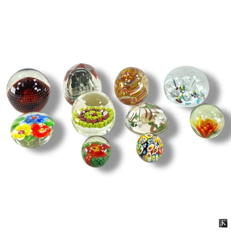 10 Vintage Blown Glass Paperweights: 10 Vintage Blown Glass Paperweights. Unsigned. Good condition. Largest measures 3-1/2" H. LA/B13/SH:1A