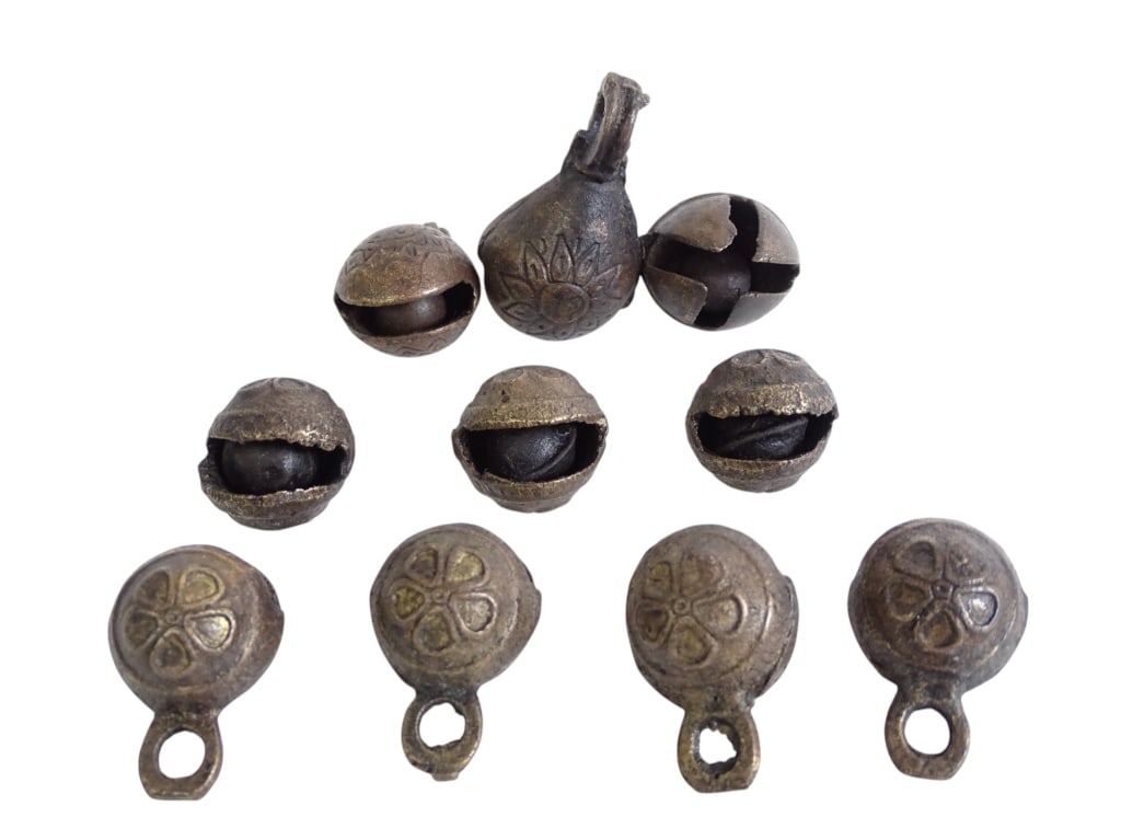 Lot of Vintage Bronze Round Bells (1 of 2)