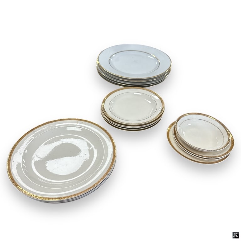 Lot of 18 Pcs Vintage Gold Trimmed Dinnerware: Lot of 18 Pcs Vintage Gold Trimmed Dinnerware. This lot includes various makers and sizes (see photo), dinner plates measure 10-1/4". Vintage condition with some crazing and wear to trim, minor hairli