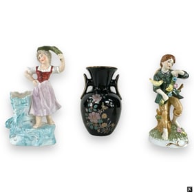 Lot 3 Vintage Japanese Porcelain Figures & Vase