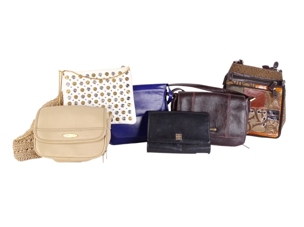 Assorted Lot Vintage And Designer Handbags (1 of 3)