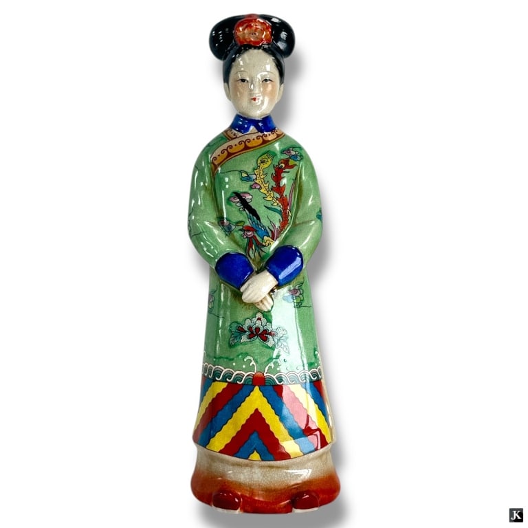 Antique Style Chinese Ceramic Figure (1 of 5)