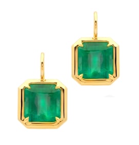 Exquisite 18K Yellow Gold Zambian Emerald Dangle E