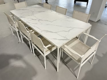 Modern Gloster Outdoor Patio Dining Table & Chairs