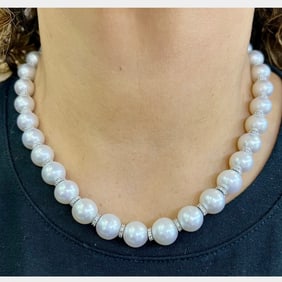 18K White Gold South Sea Pearl & Diamond Necklace