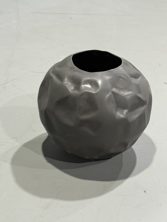 Metal Planter, Modern: Metal Planter, Modern. Outdoor/Indoor. 20 inches high x 21 inches dia.