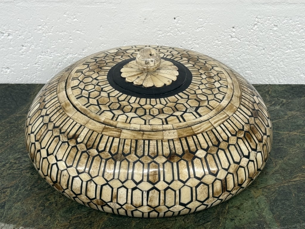 European Carved Bone Covered Bowl: European Carved Bone Covered Bowl. Early. Bone Inlaid. Measures 7 inches high x 17 inches diameter.