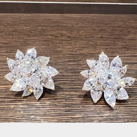 18K Yellow Gold 22.00 Ct. Diamond Earrings